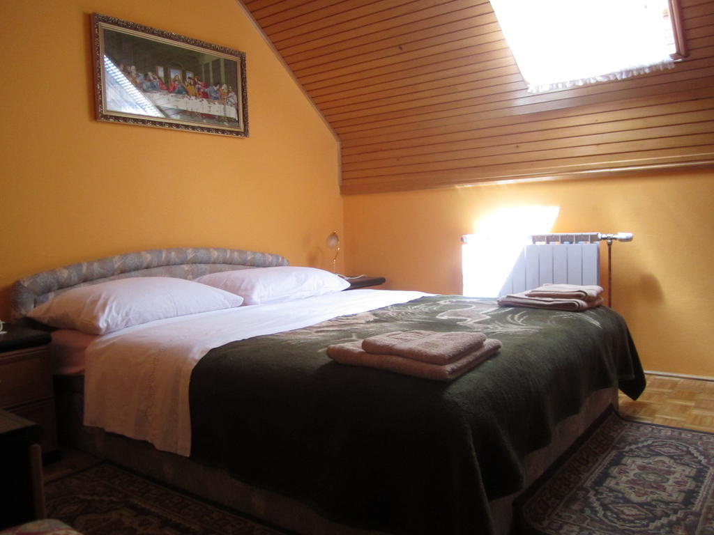 Guest House Sveti Marko Gacka Otočac Camera foto