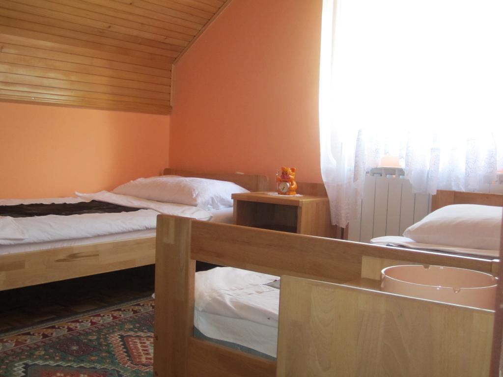 Guest House Sveti Marko Gacka Otočac Esterno foto