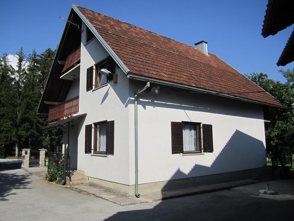 Guest House Sveti Marko Gacka Otočac Esterno foto