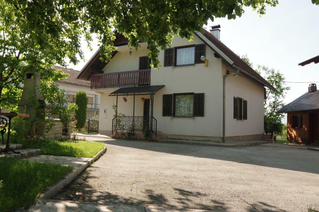 Guest House Sveti Marko Gacka Otočac Esterno foto