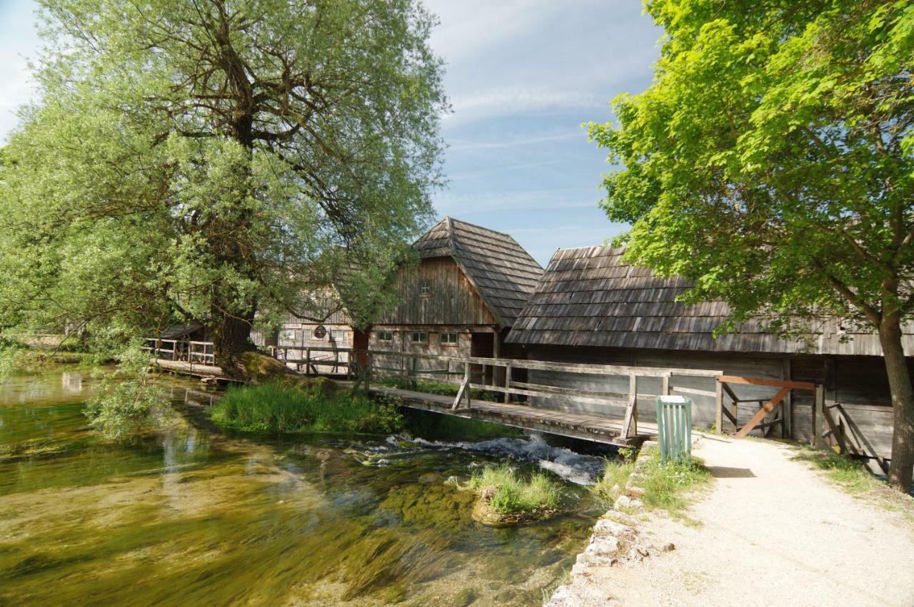 Guest House Sveti Marko Gacka Otočac Esterno foto